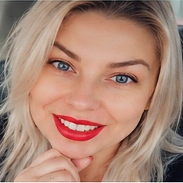 Anna Starzynska